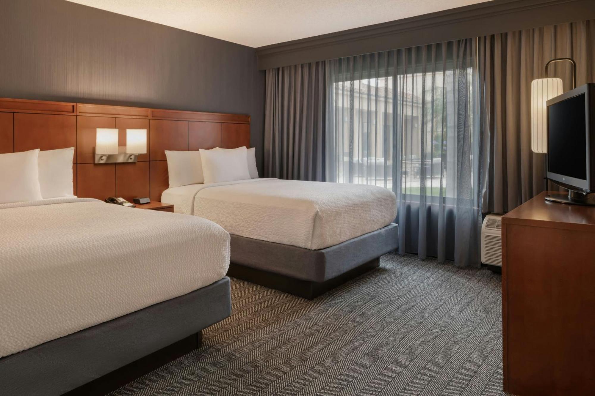 Courtyard Anaheim Buena Park Otel Dış mekan fotoğraf