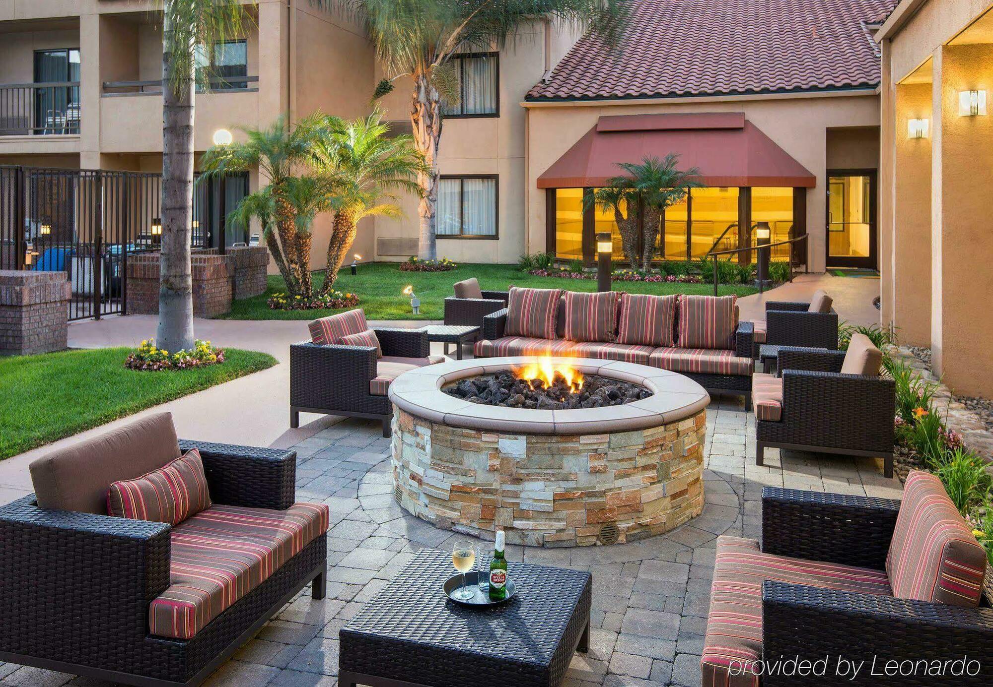 Courtyard Anaheim Buena Park Otel Dış mekan fotoğraf